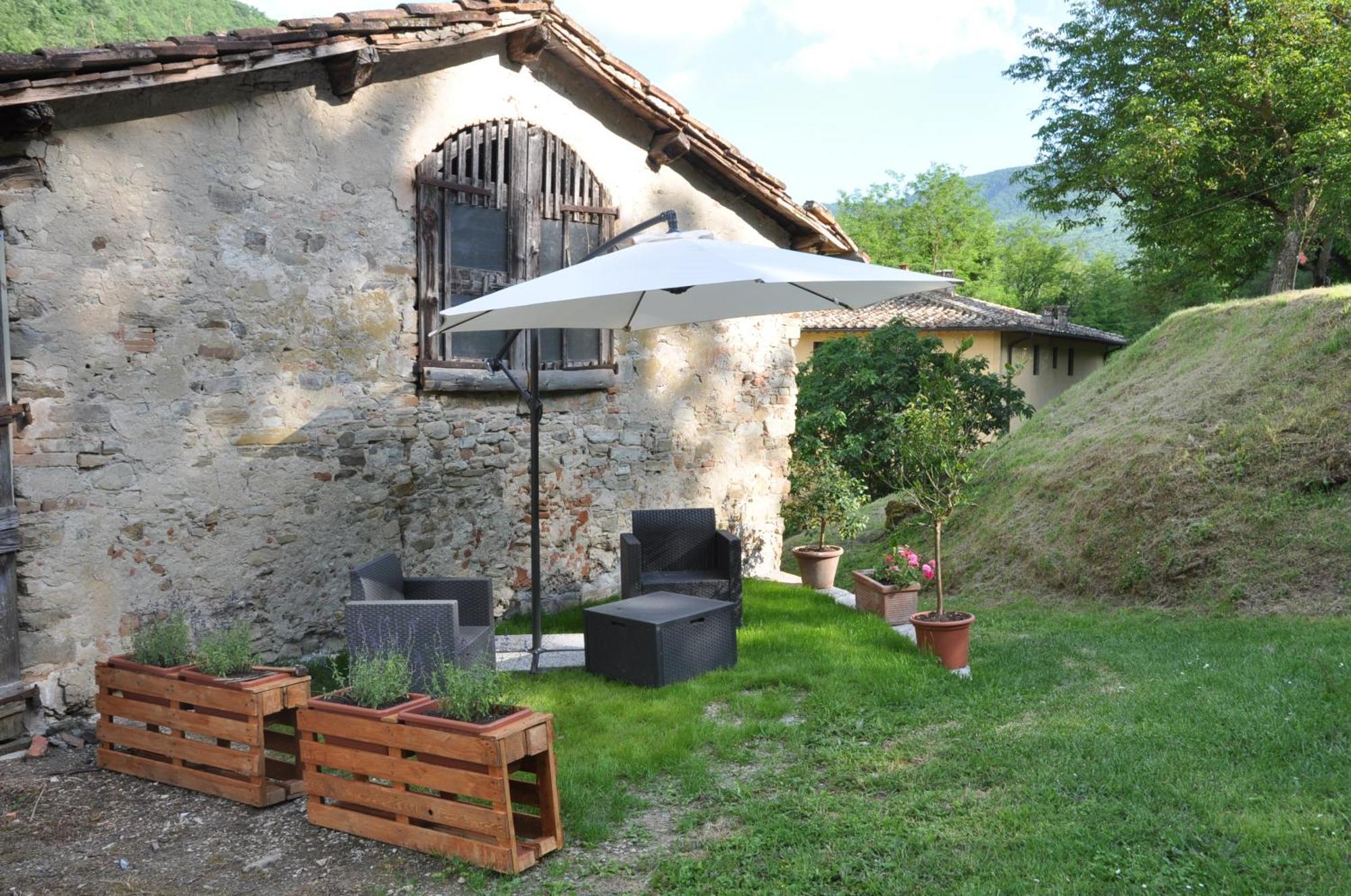 Locanda Di Alberi Borgo San Lorenzo Eksteriør billede